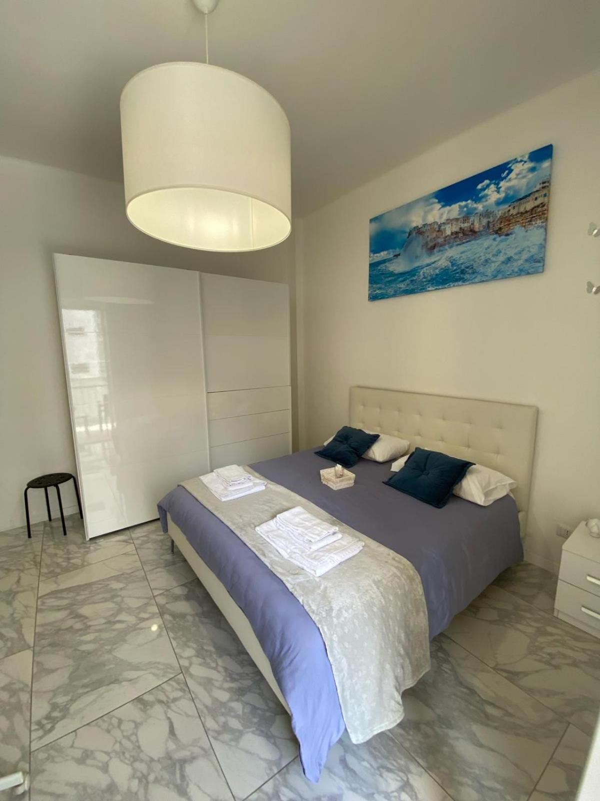 בארי Ennio Rooms מראה חיצוני תמונה