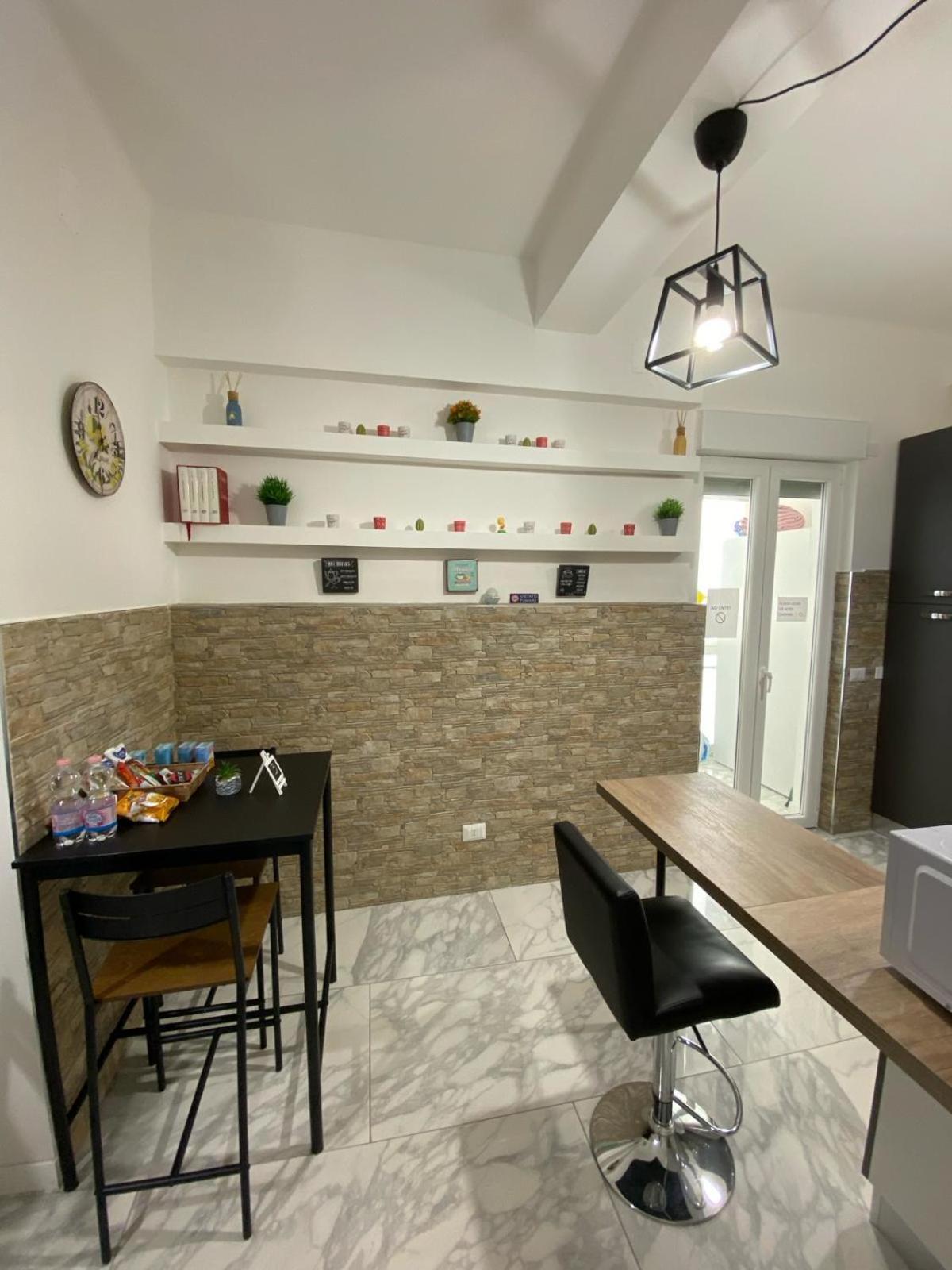 בארי Ennio Rooms מראה חיצוני תמונה