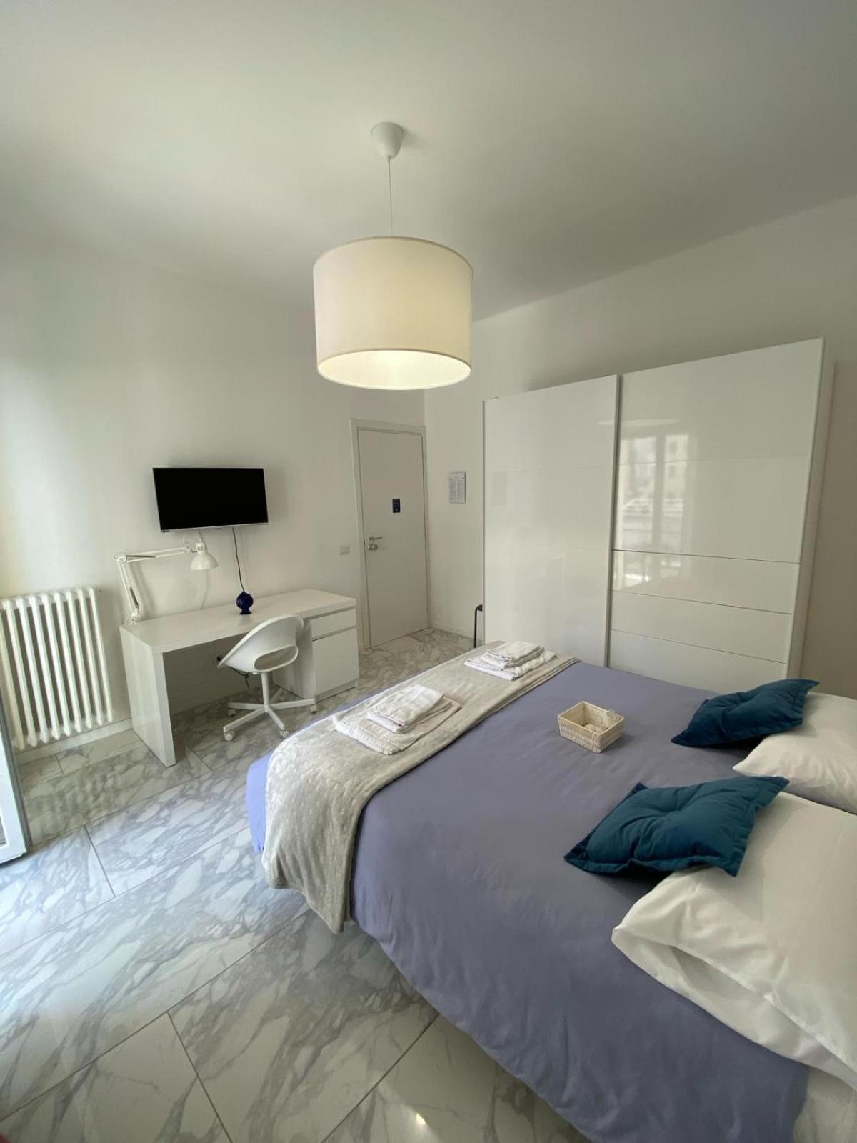 בארי Ennio Rooms מראה חיצוני תמונה