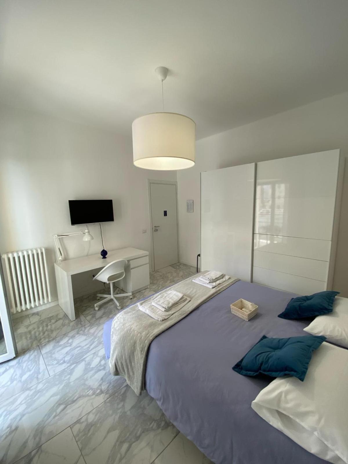 בארי Ennio Rooms מראה חיצוני תמונה