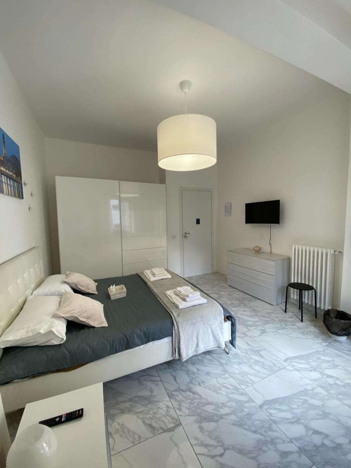 בארי Ennio Rooms מראה חיצוני תמונה