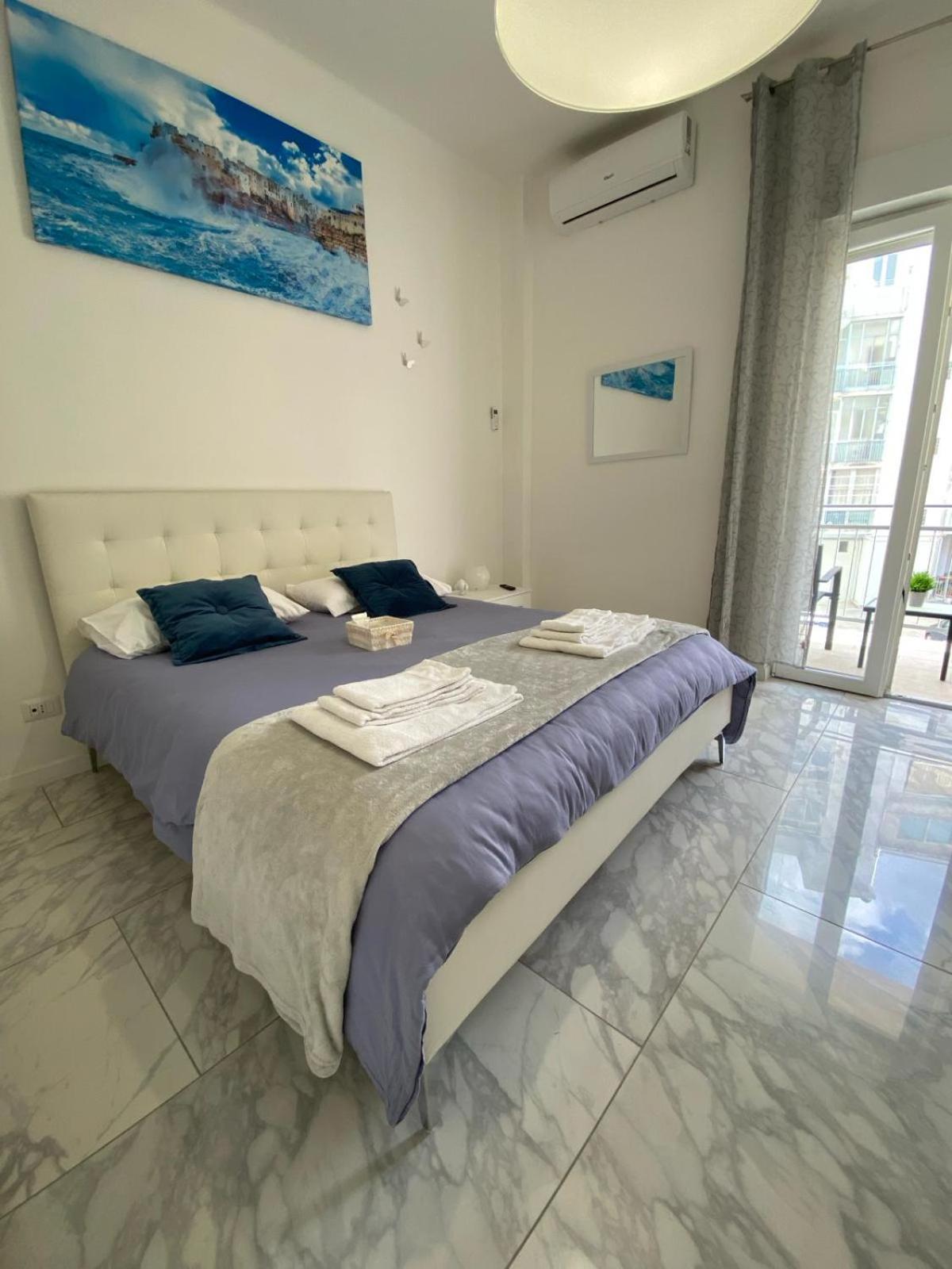 בארי Ennio Rooms מראה חיצוני תמונה
